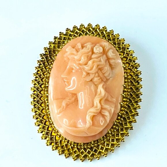 18K gold Filigree Design Woman's Profile Coral Cameo Pendant brooch 1.5" JR8611 - Picture 1 of 8